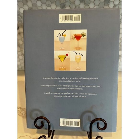 Shaken Not Stirred: 101 Cocktails to Make & Enjoy - NEW Hardcover - Picture 3 of 4